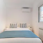 Madrid Total Access 3 Bedroom 2 Bath Apt 6 Persons