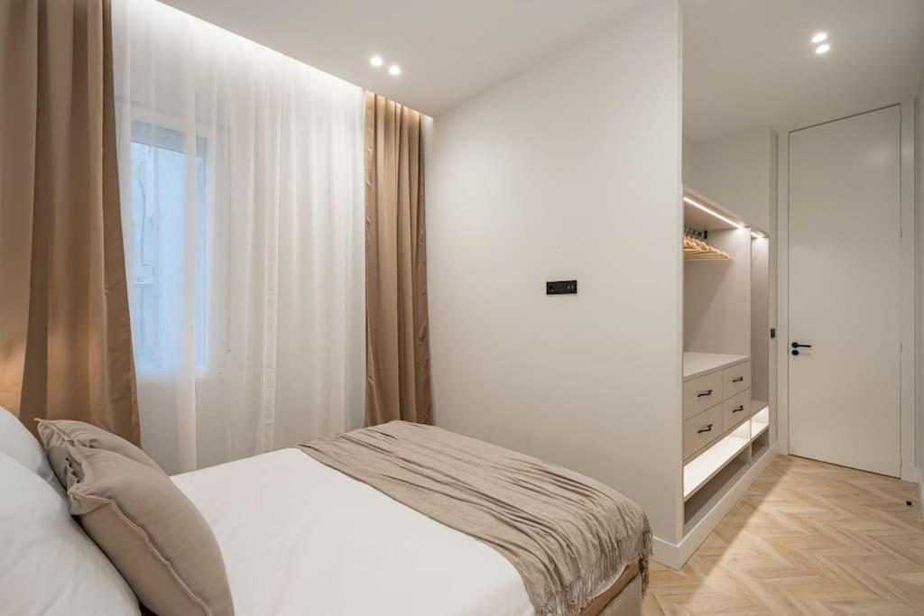 Gran Via Xvi Calle San Roque 4br 4bh