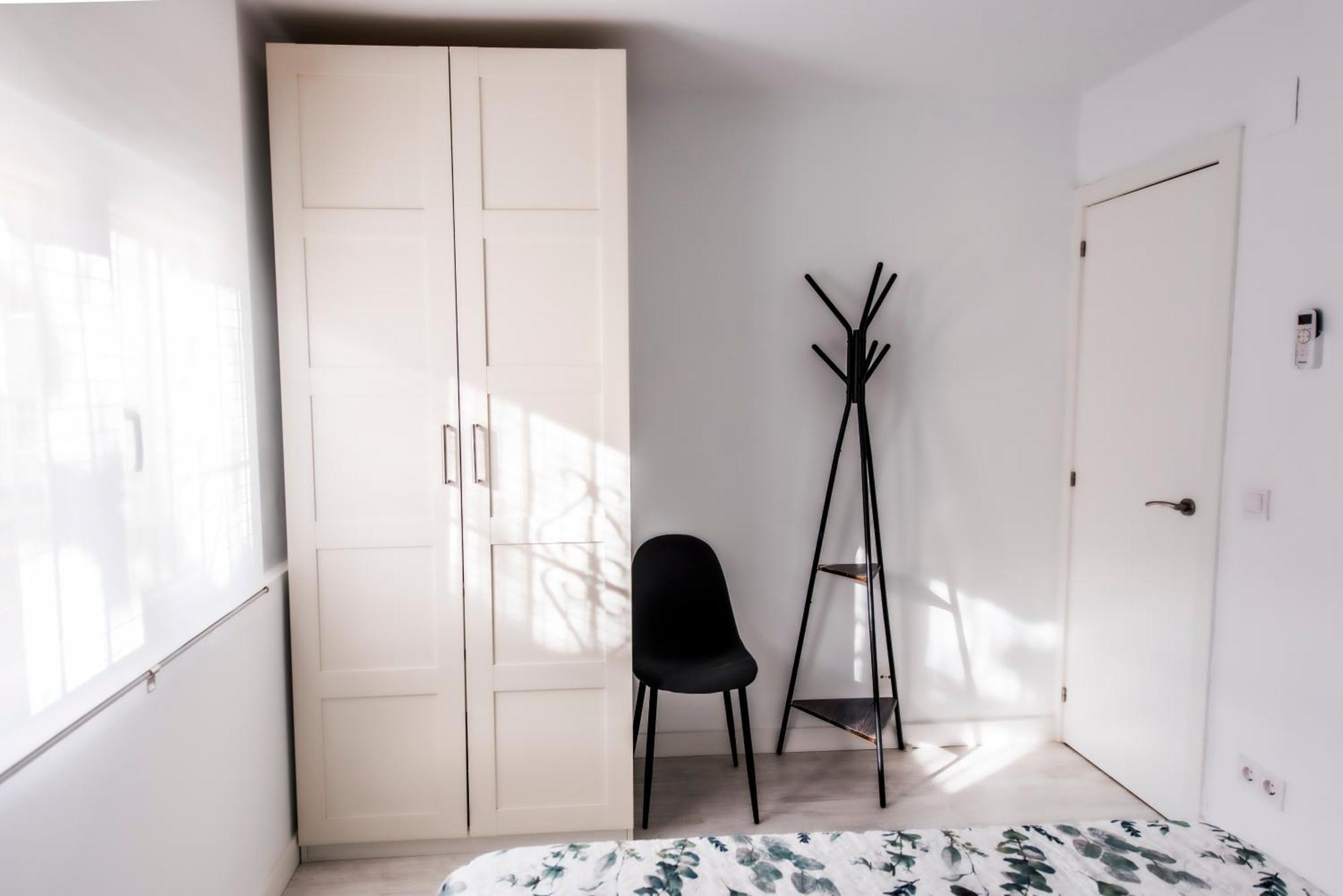 Apartamento Encantador En Barajas By Bebalmy *