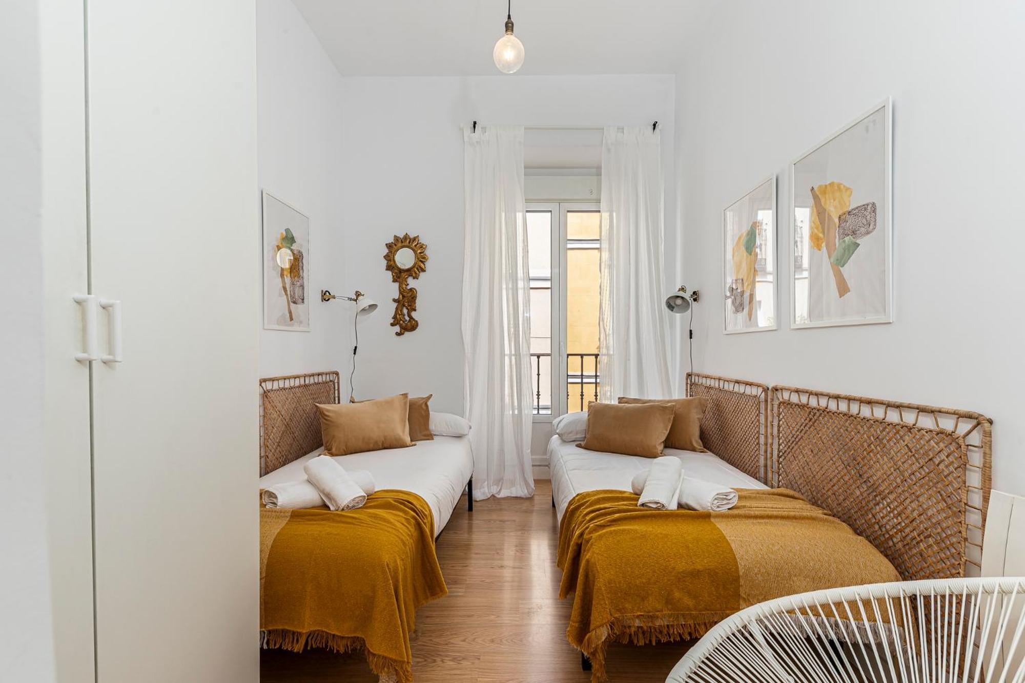 Malasana Gold By Hogar4 * Madrid