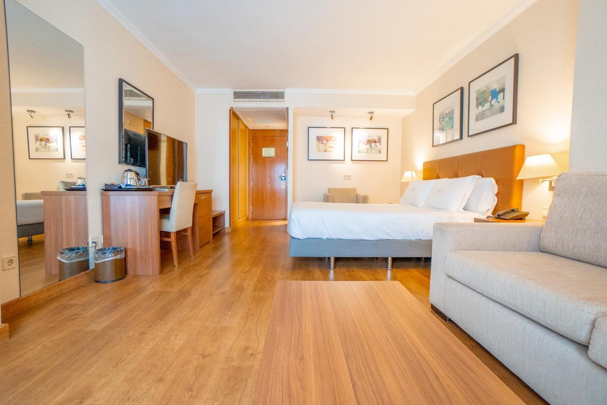 Aparto-hotel Rosales Aparthotel 3*