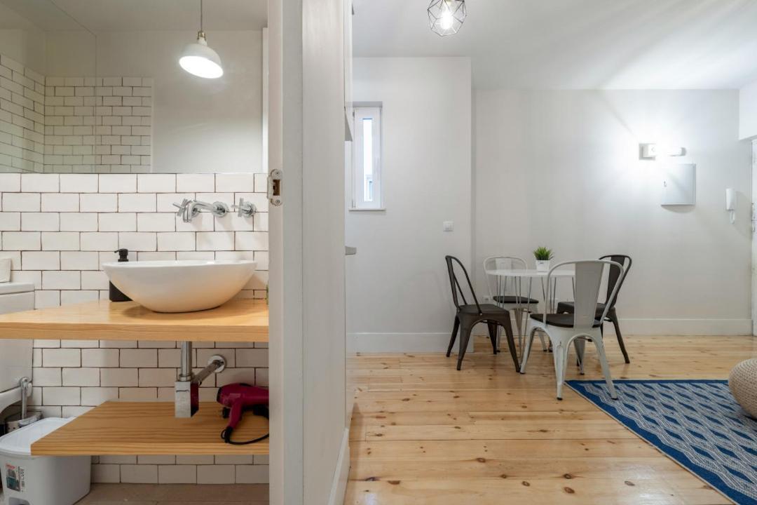 1 Bedroom 1 Bathroom Furnished - Chamberi - Cozy Modern- Mintystay * Madrid