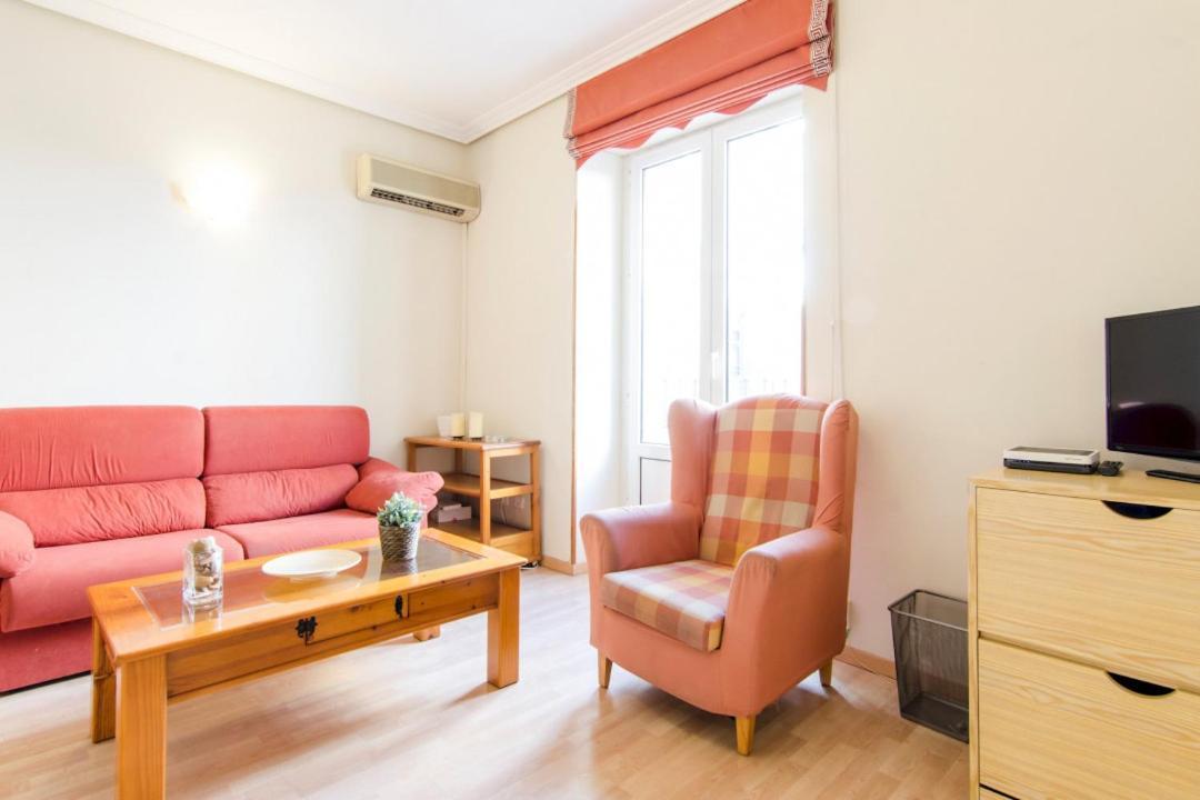 Apartamento 1 Bedroom 1 Bathroom Furnished - Chueca - Bright In Downtown Area - Mintystay *