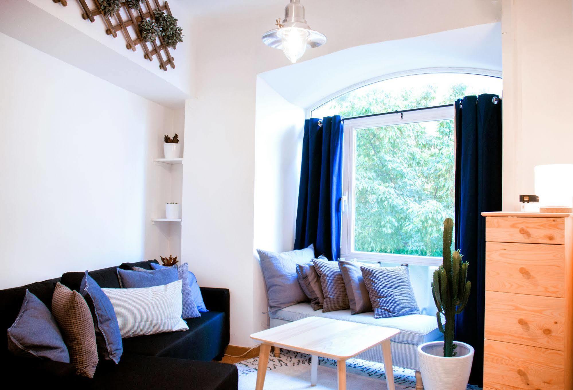 Lollipop Flats Centre Deluxe Apartment *
