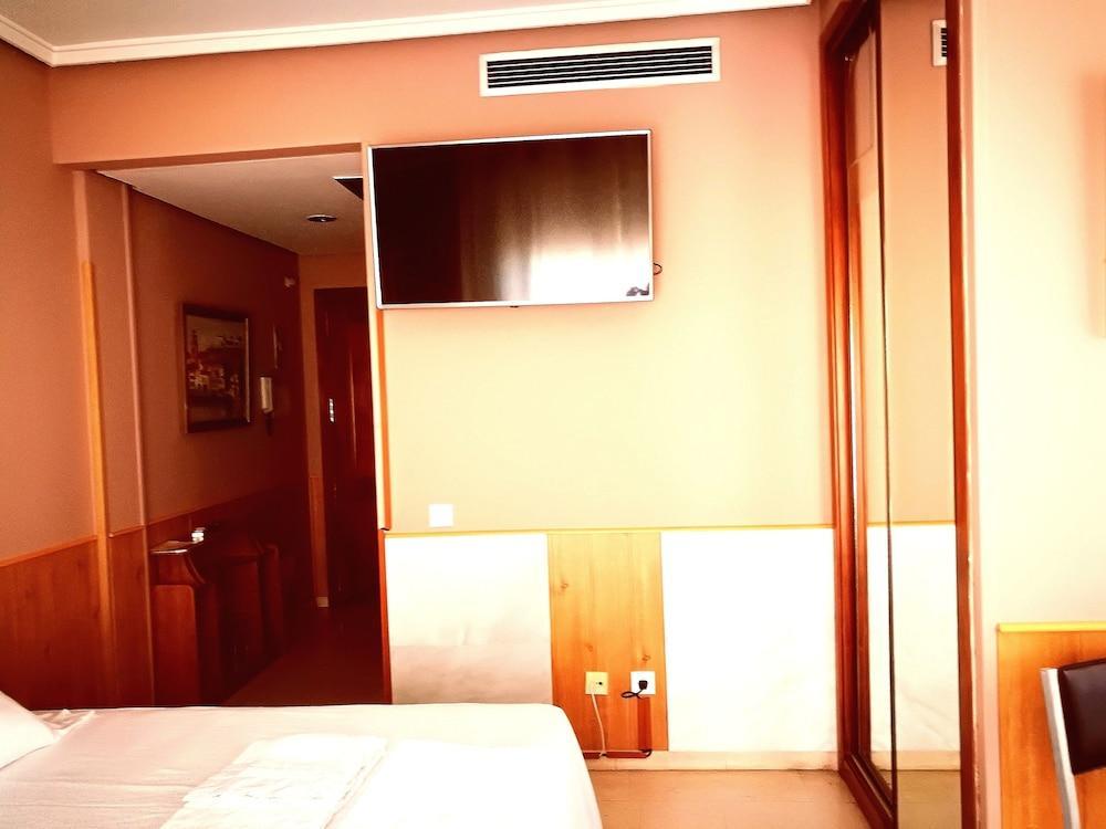 Hotel Turisticos Torr Madrid