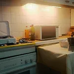 Habitacion Pequenita Con Bano Compartido