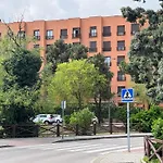 Airport Madrid Plenilunio Suites Beige