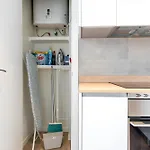 Bright Modern - 2Bedrooms 1Bathroom - Delicias