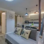 Alojamientos Centricos Con Banera Jacuzzi Hidromasaje Romantico