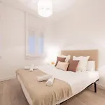 Bright And Modern- 2 Bedrooms 1Bathroom- Mintystay - Bocangel