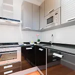 Home Club Paseo De Recoletos Apartments