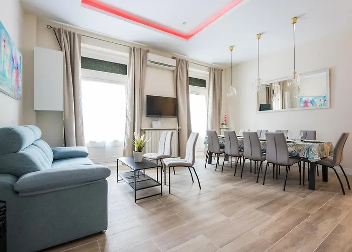 Sol & Gran Via: Experiencia De Diseno Y Comodidad.