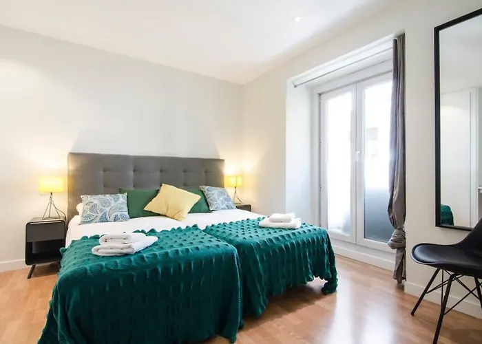 Personalized And Modern- 2 Bd 1Bth- Opera