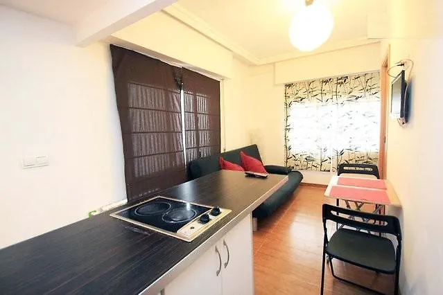 Plaza De Los Mostenses Apartment
