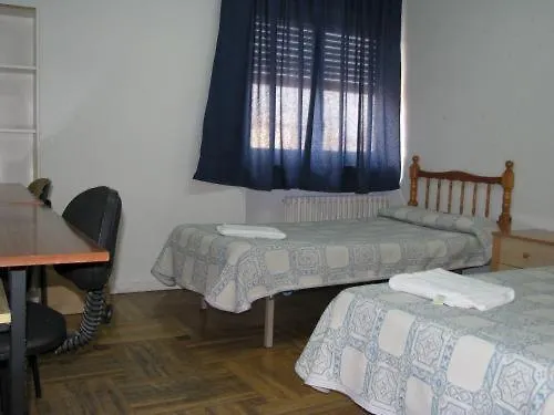 Hostal Arti II