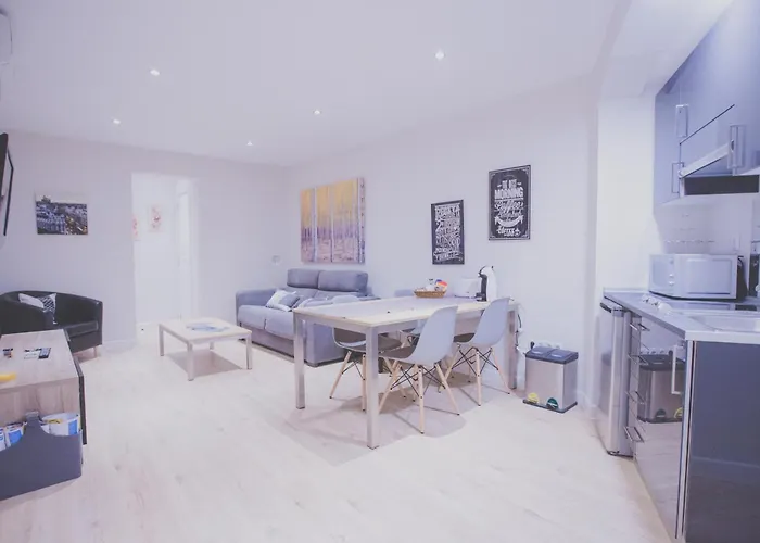 Gran Via City Center Apartment