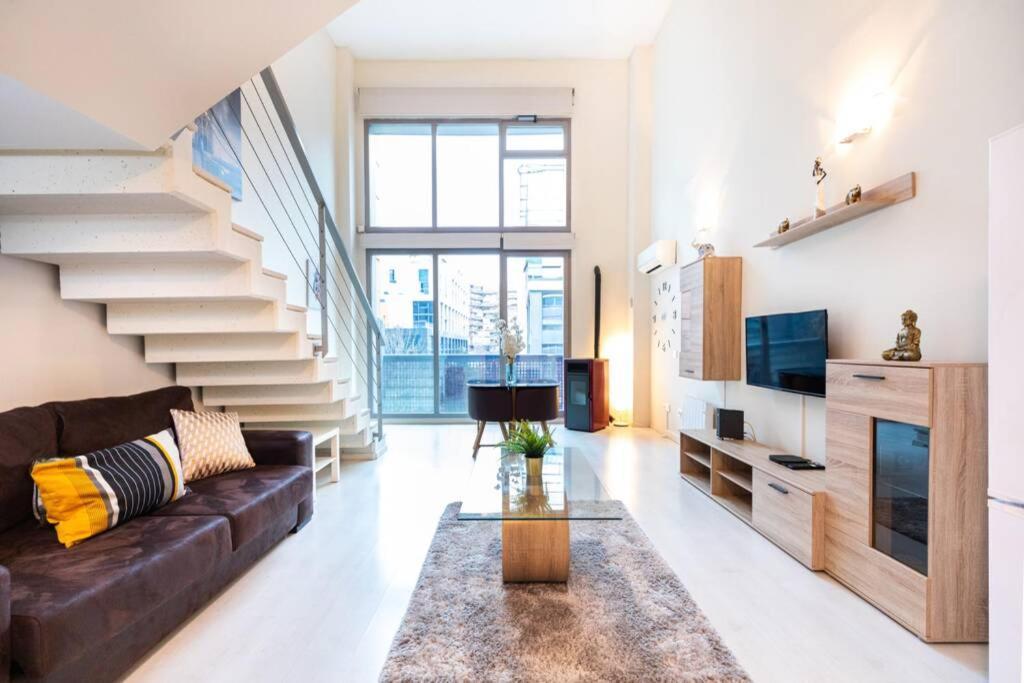Apartamento Oshun Sanchinarro Alquiler De Loft Temporal *
