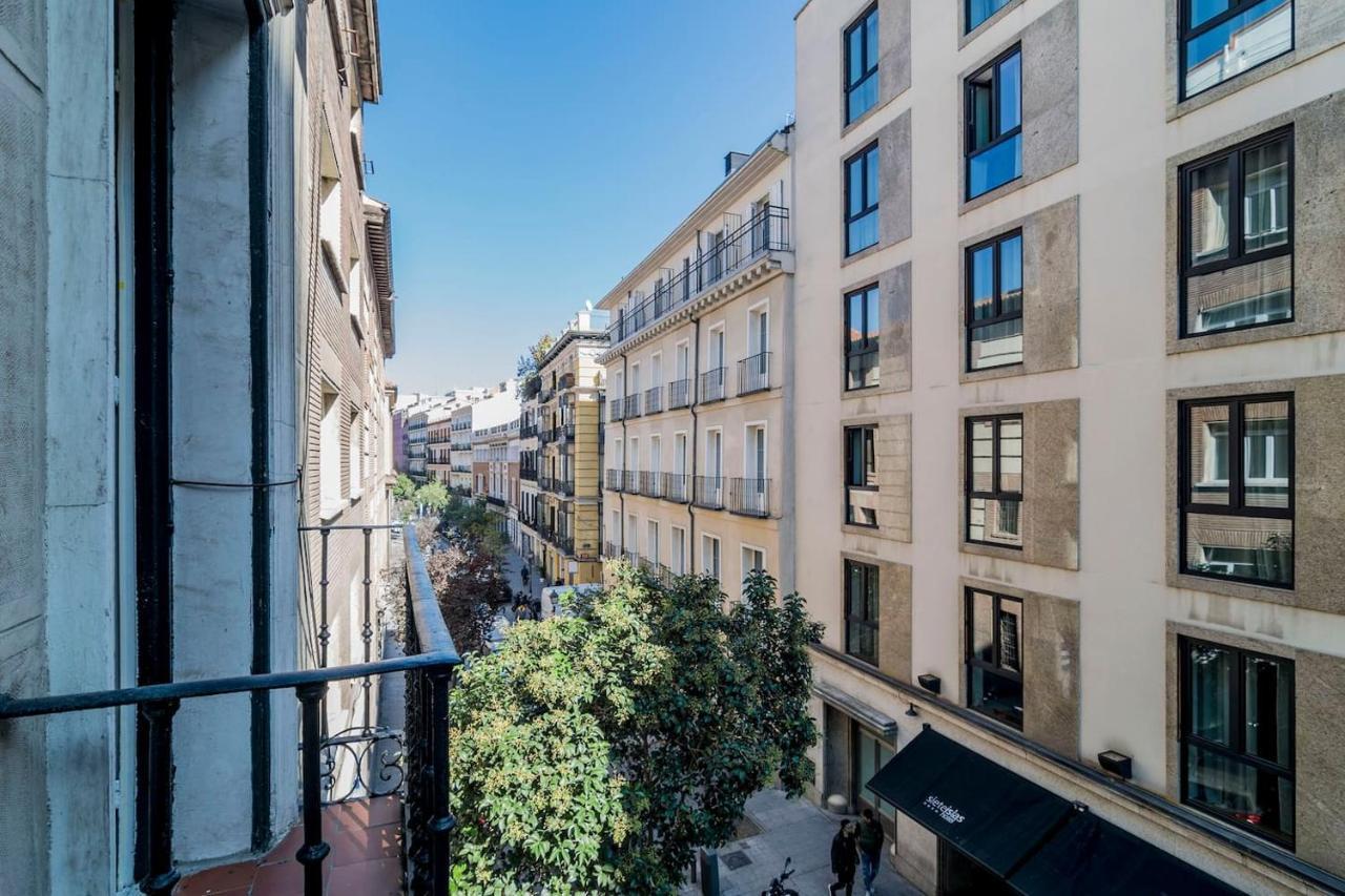 Incredible Just Steps From Gran Via By Batuecas * Madrid