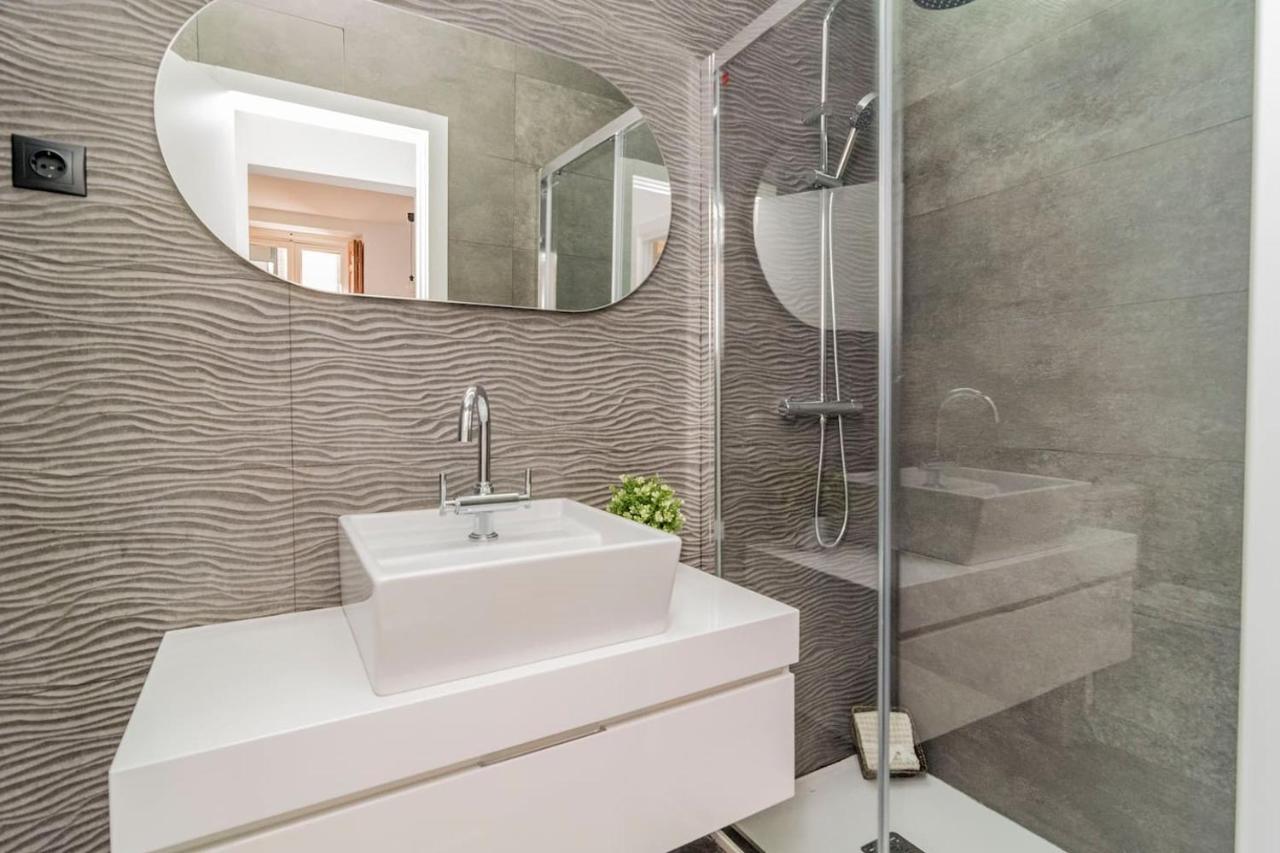 Apartamento Incredible Just Steps From Gran Via By Batuecas Madrid