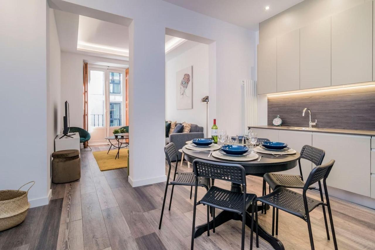 Incredible Just Steps From Gran Via By Batuecas Apartamento Madrid