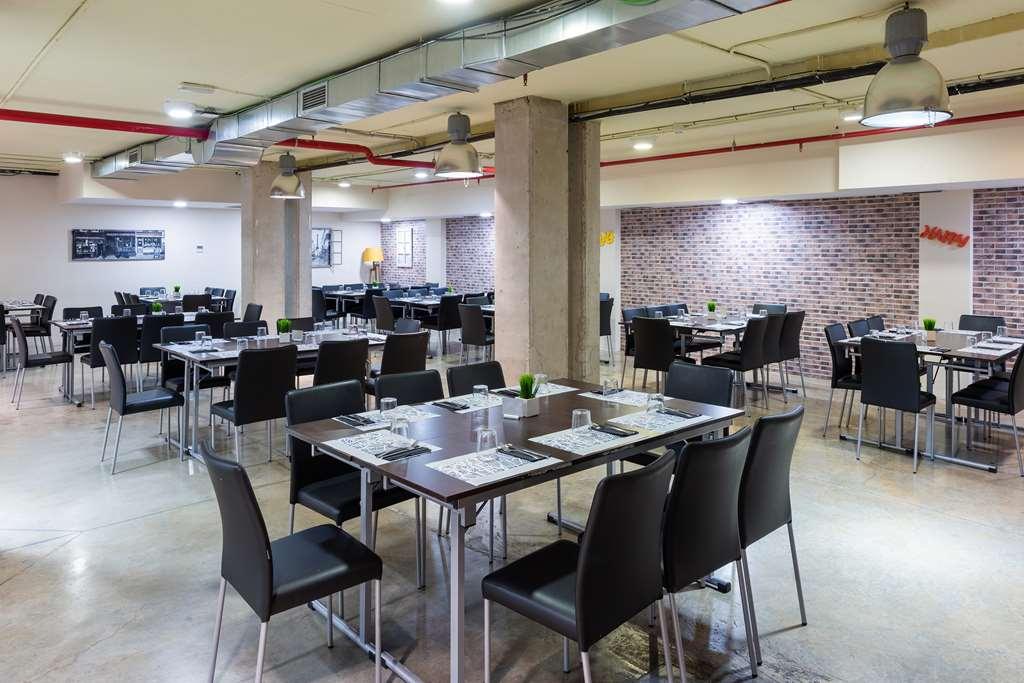 Aparthotel Tryp Airport