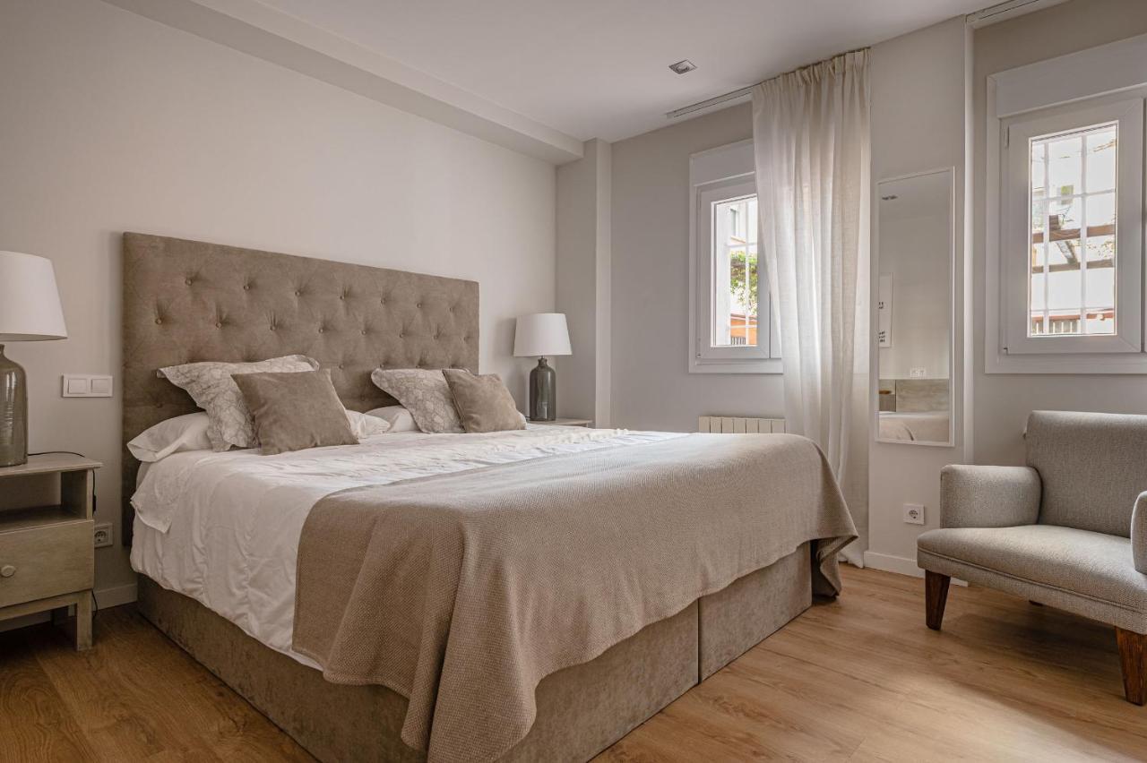 Avenida America - Cama King, Ac, Junto A La Estacion Madrid