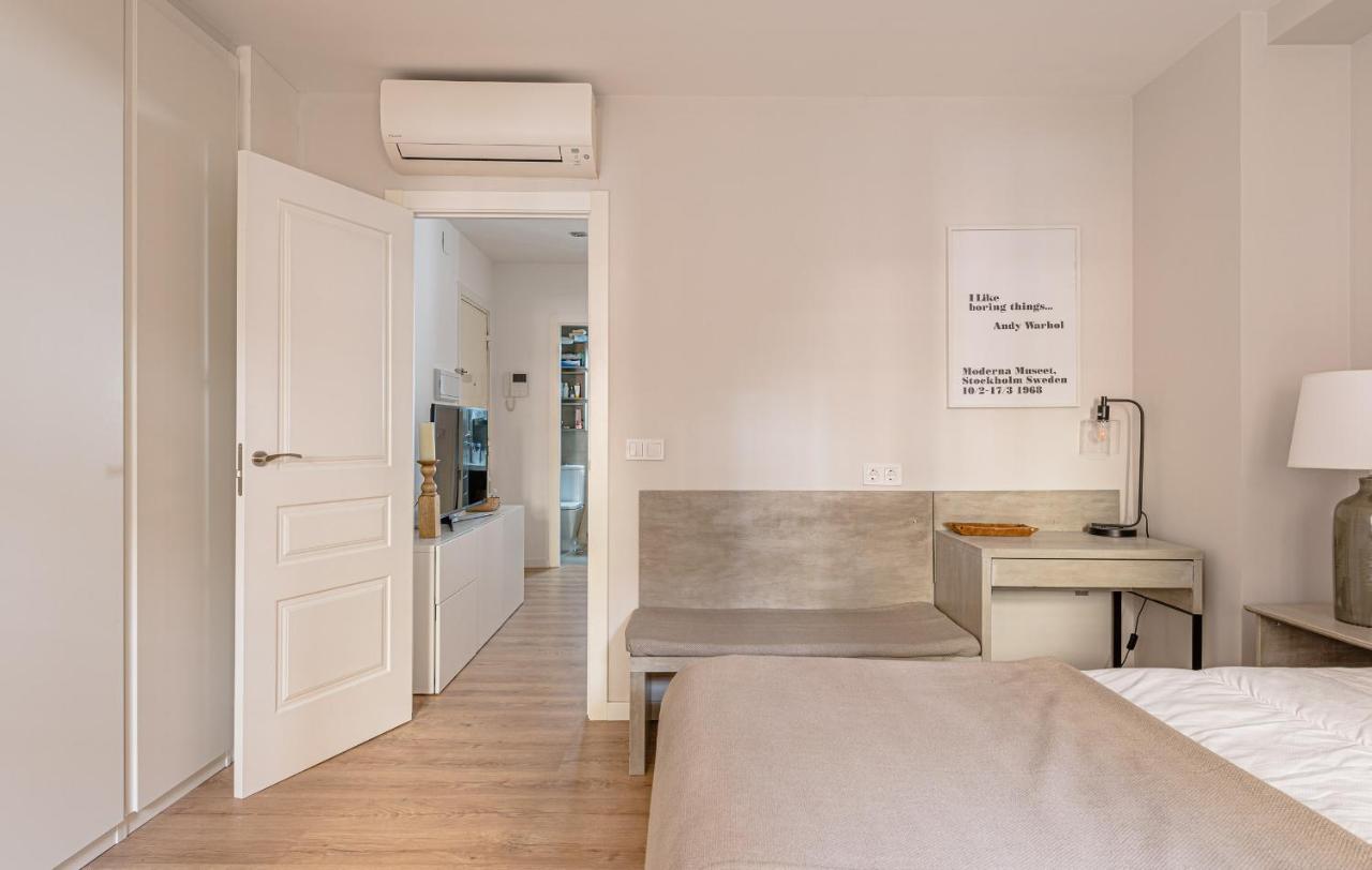 Apartment Avenida America - Cama King, Ac, Junto A La Estacion *