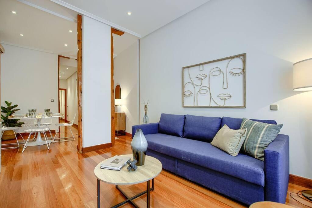 Flat In The Location-comen-2-de Apartamento *
