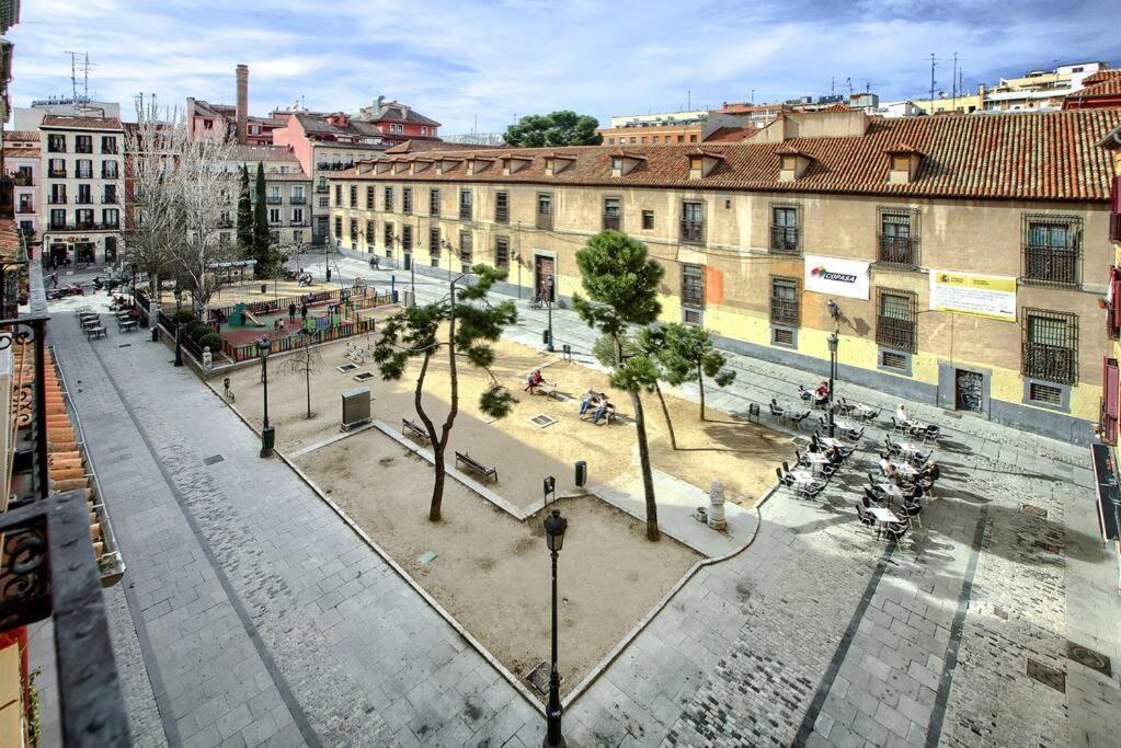 Flat In The Location-comen-2-de Apartamento *