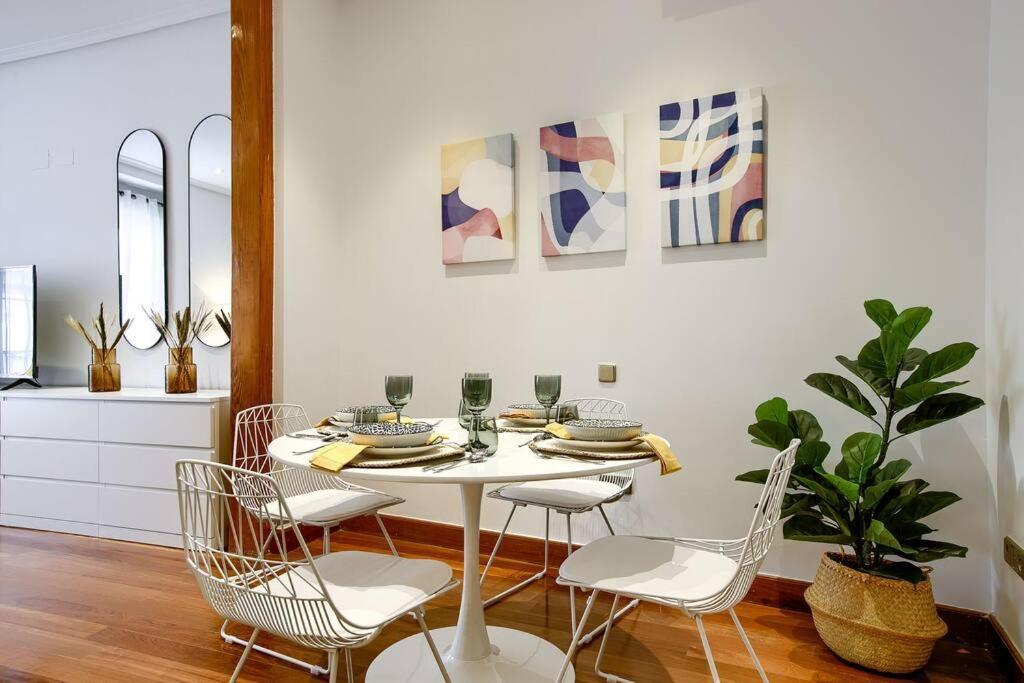 Flat In The Location-comen-2-de
