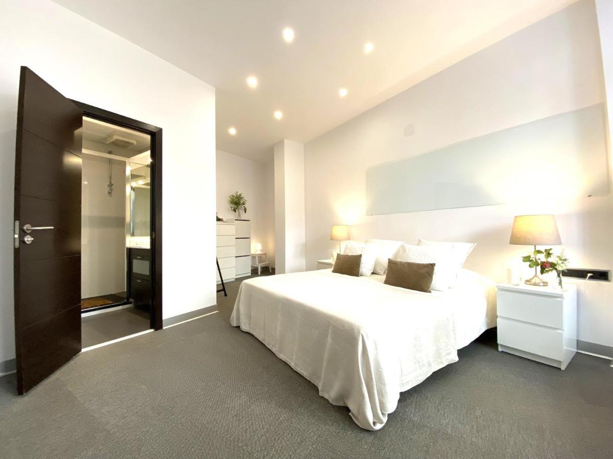 Impecable, Nuevo, Comodo, Frente Al Metro Colombia Apartamento Madrid