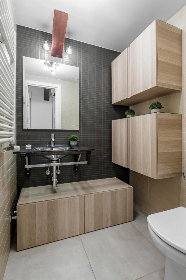 Tirso De Molina III - Apartamento De 2 Dormitorios * Madrid