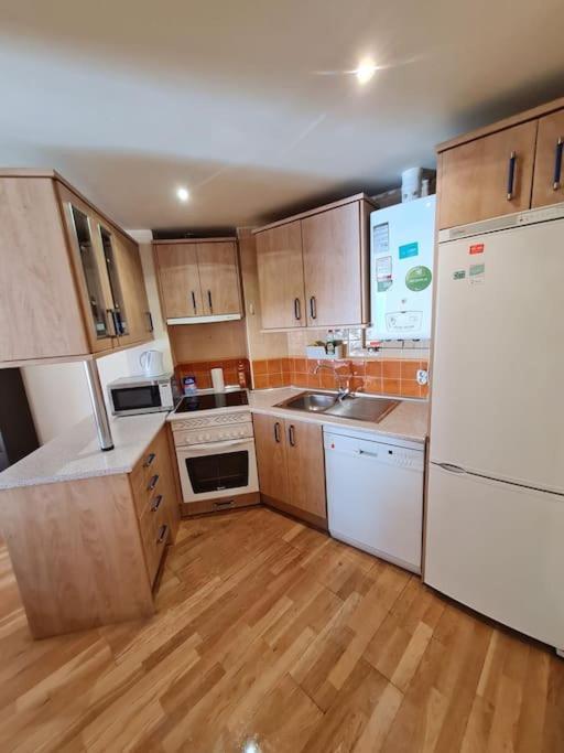 Great In Aravaca Apartamento
