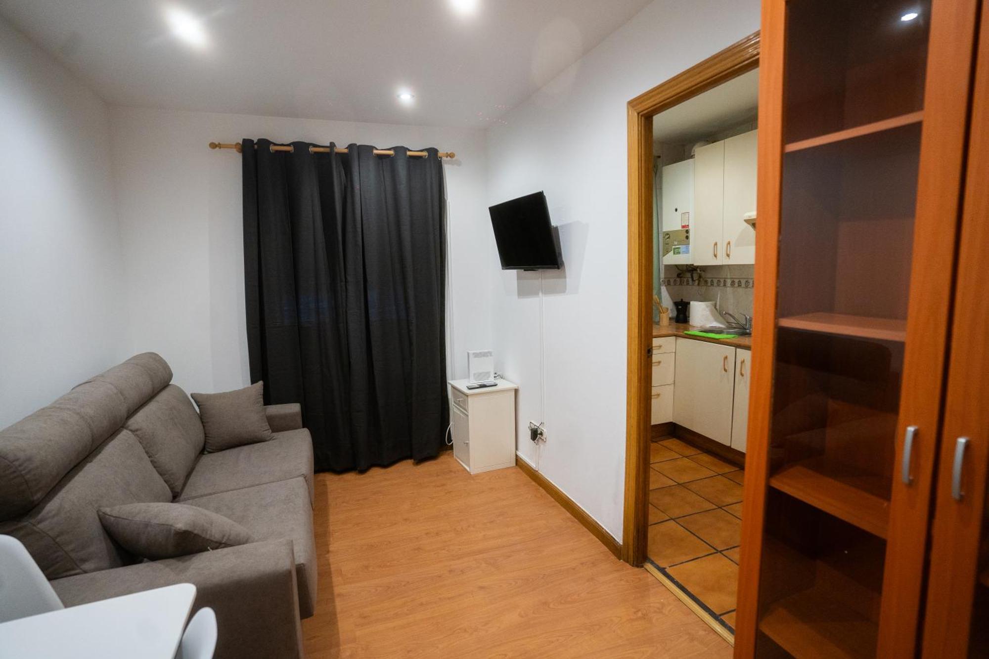 Apartamento Confortable Piso Cerca Del Hospital 12 De Octubre Madrid