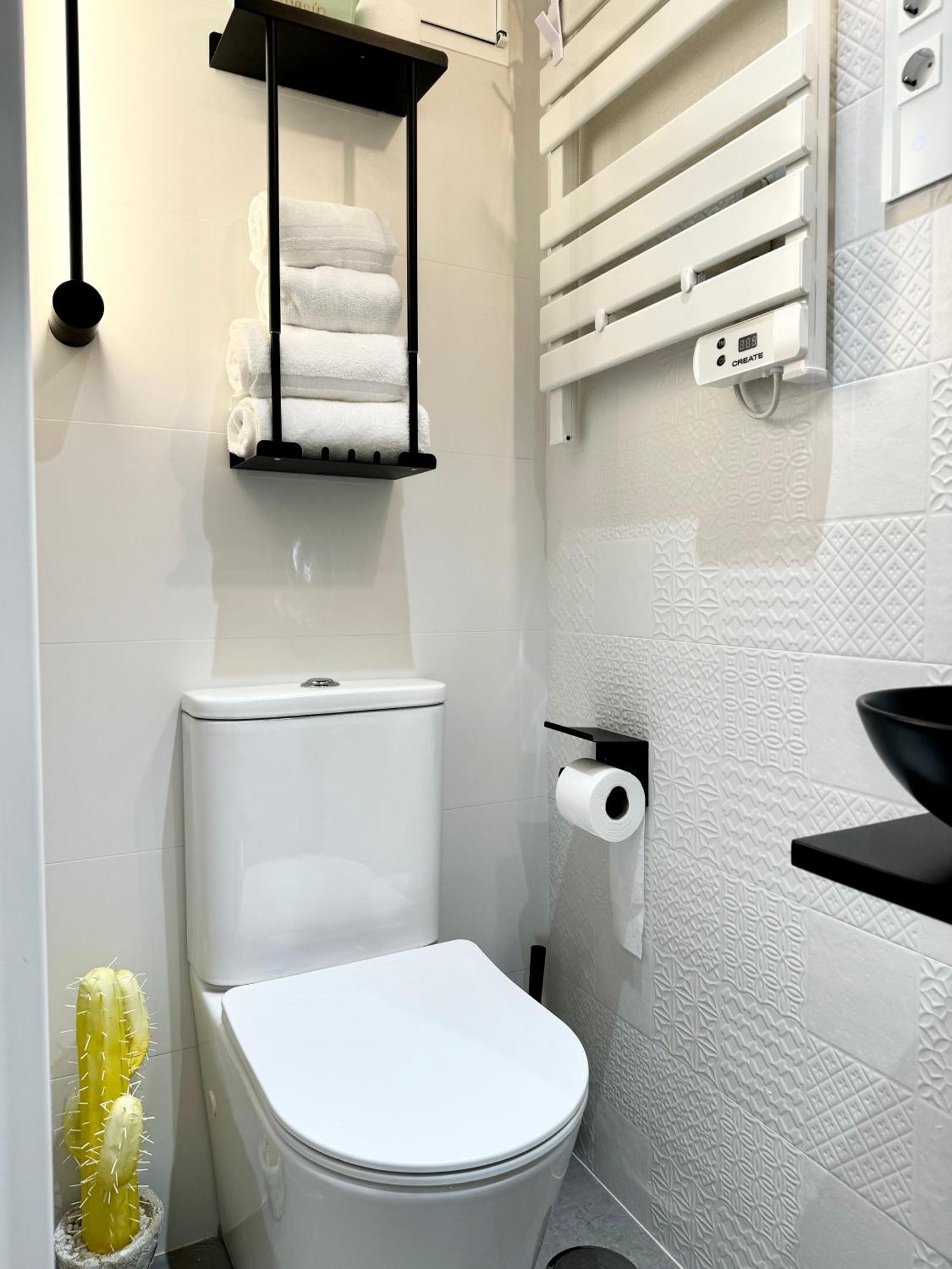 Luxury Flat Center Full Equipe Non Touristic * Madrid