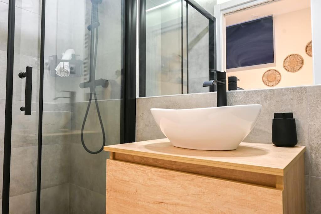 Apartamento For Comodo De Un Gan5a