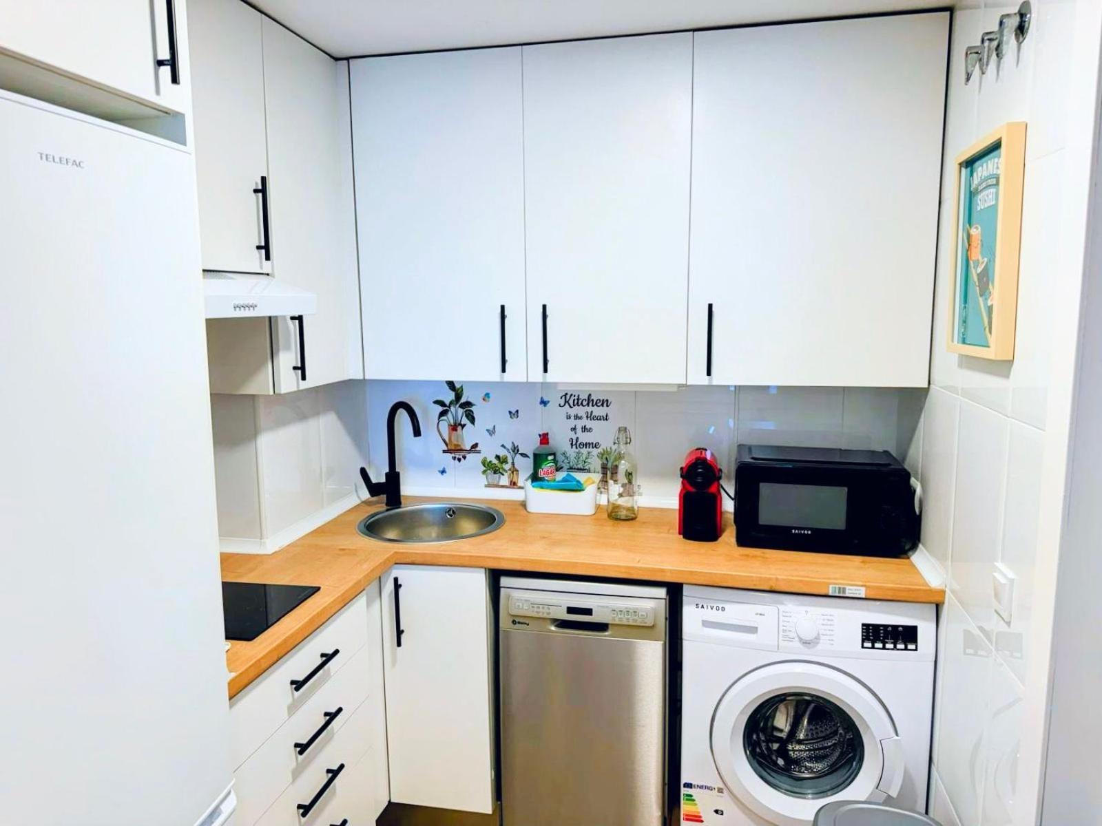 Apartamento Piso Con Piscina Cerca Del Aeropuerto By Bebalmy Madrid