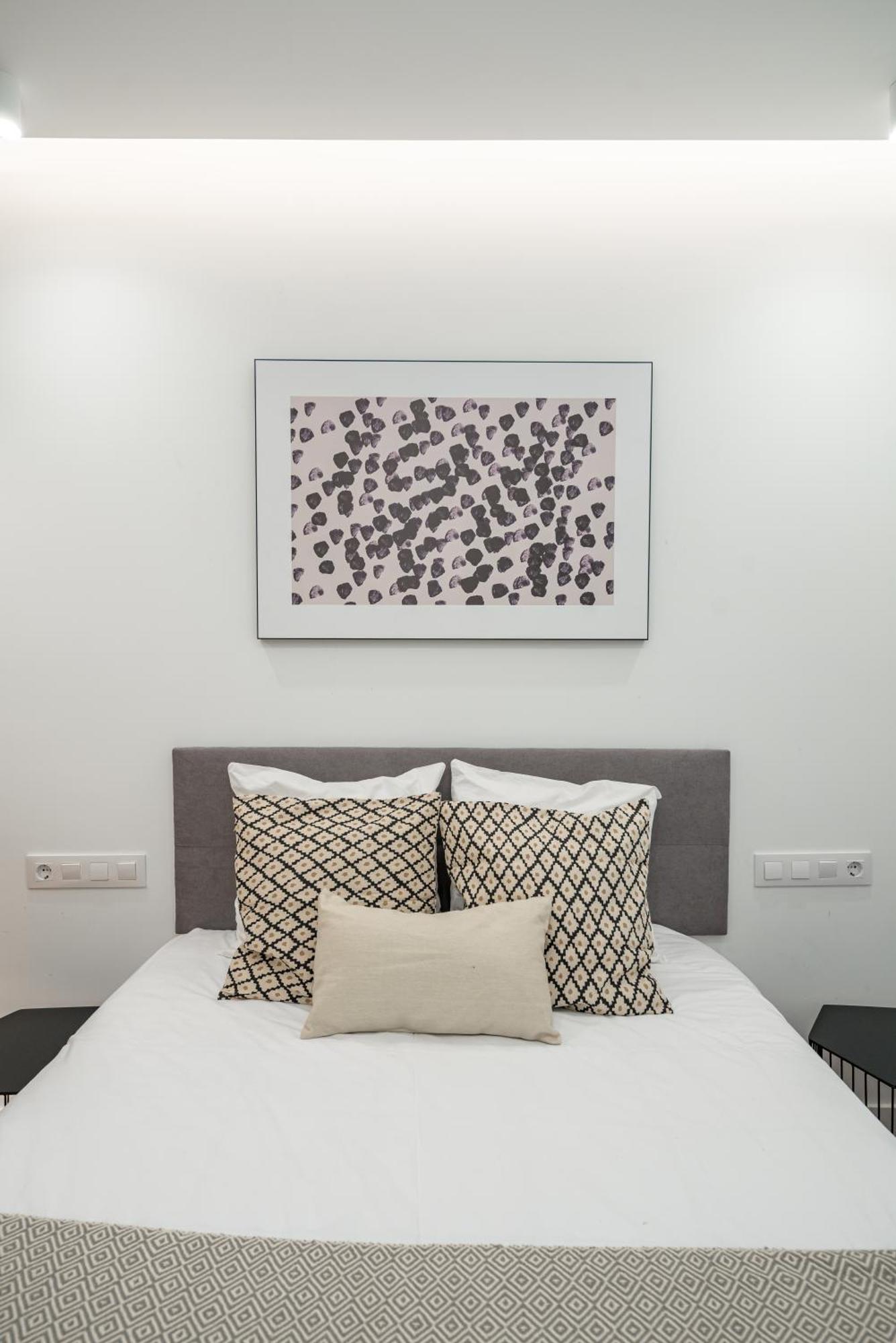 Apartamento Chueca Viii Calle Hortaleza 3br 3bh