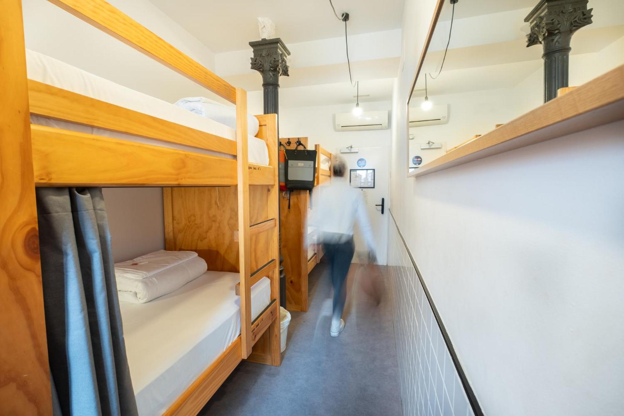 Hostal The *