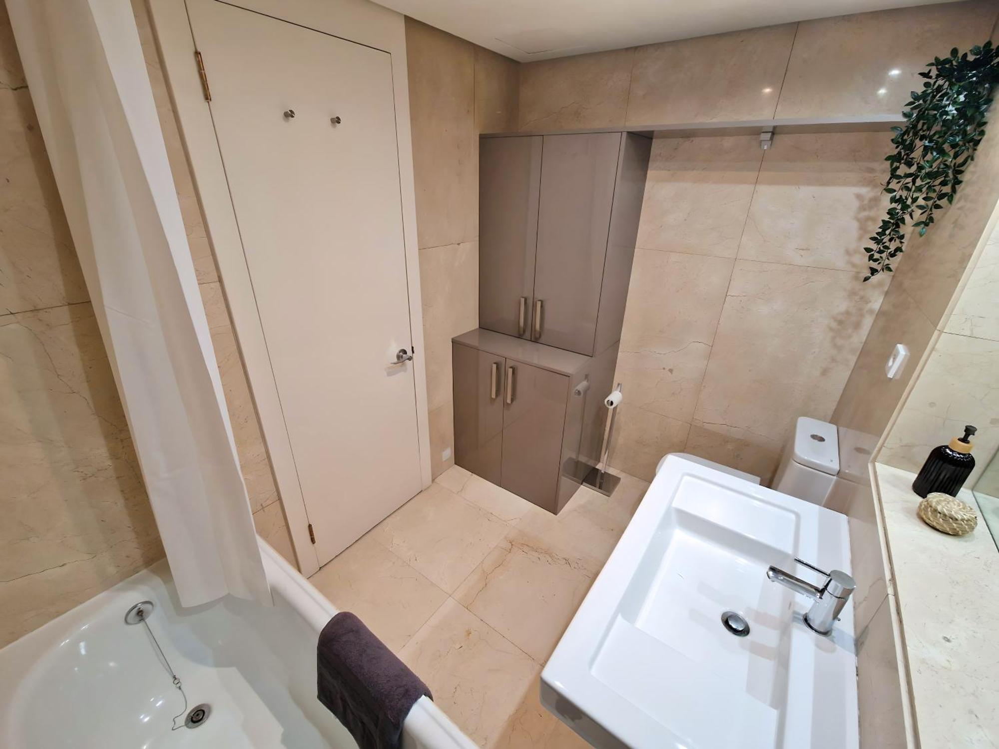Apartamento Estupendo Estudio En Castellana