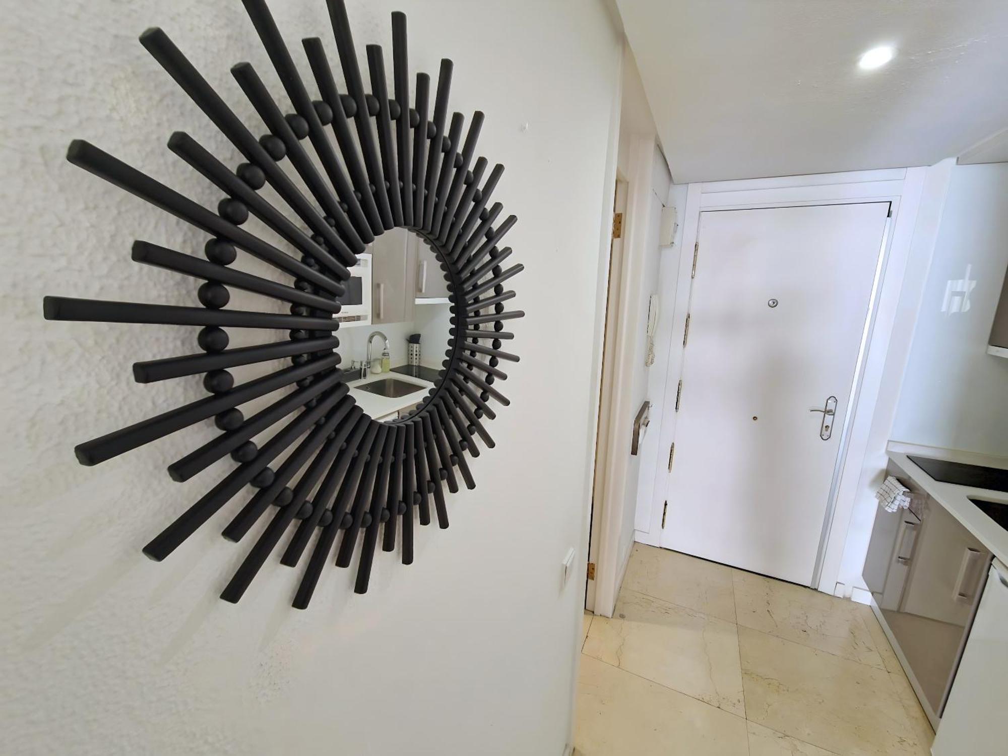 Estupendo Estudio En Castellana Apartamento