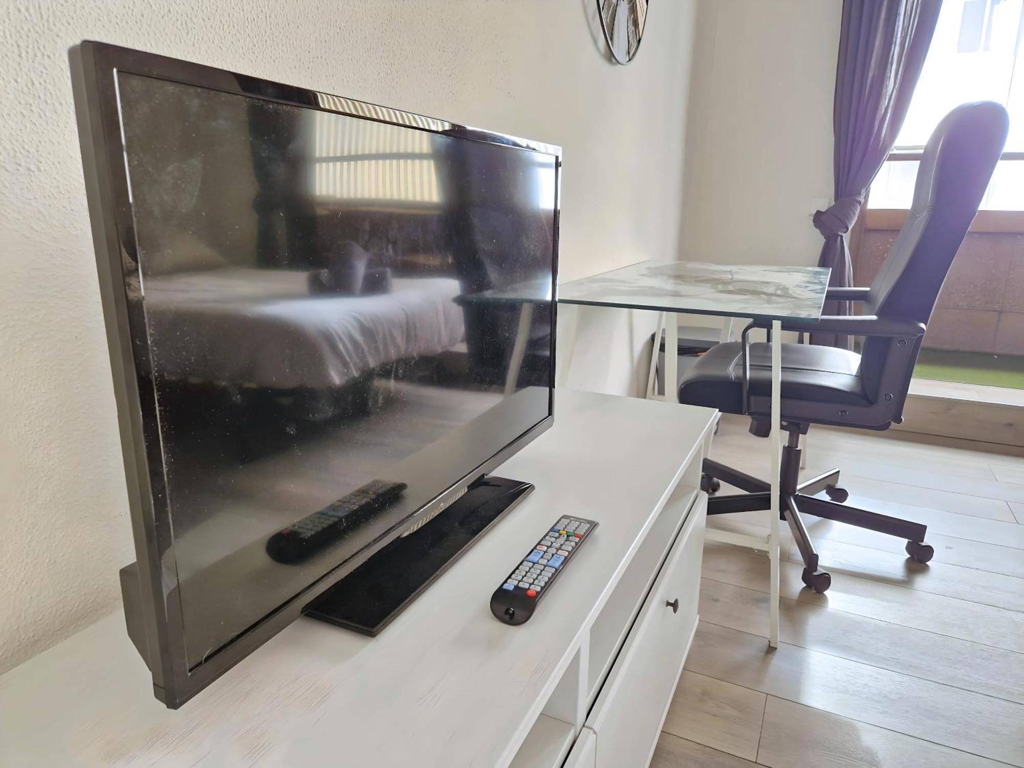 Estupendo Estudio En Castellana Madrid