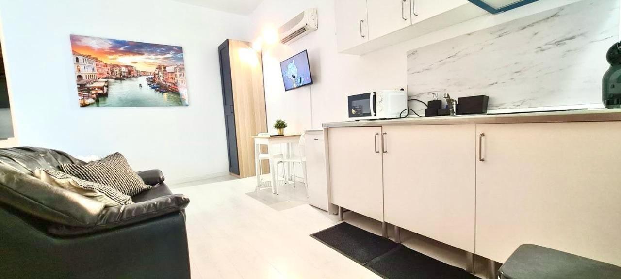Apartamento Oshun Sanchinarro Alquiler De Loft Temporal Madrid
