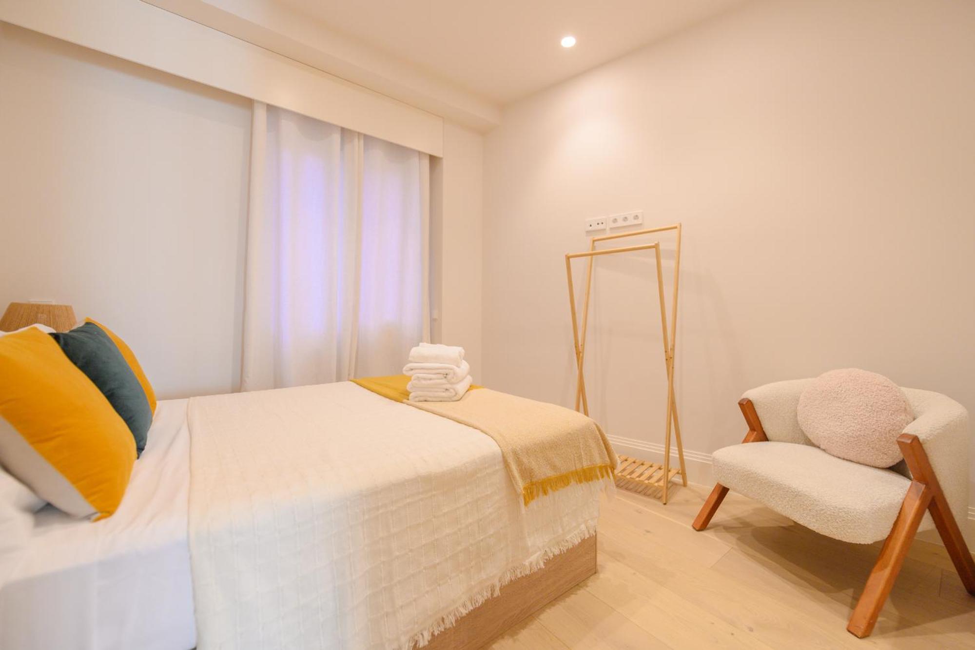 Apartamento For Bonito Temporal De Dos En El Barrio Salamanca Vel37 *