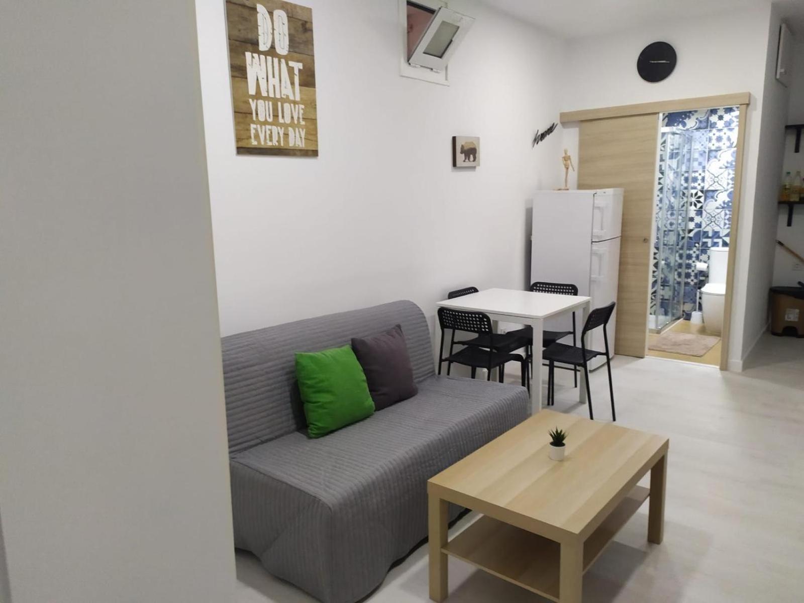 Apartamento Piso Nuevo Lavapies, Wifi, Smart Tv *