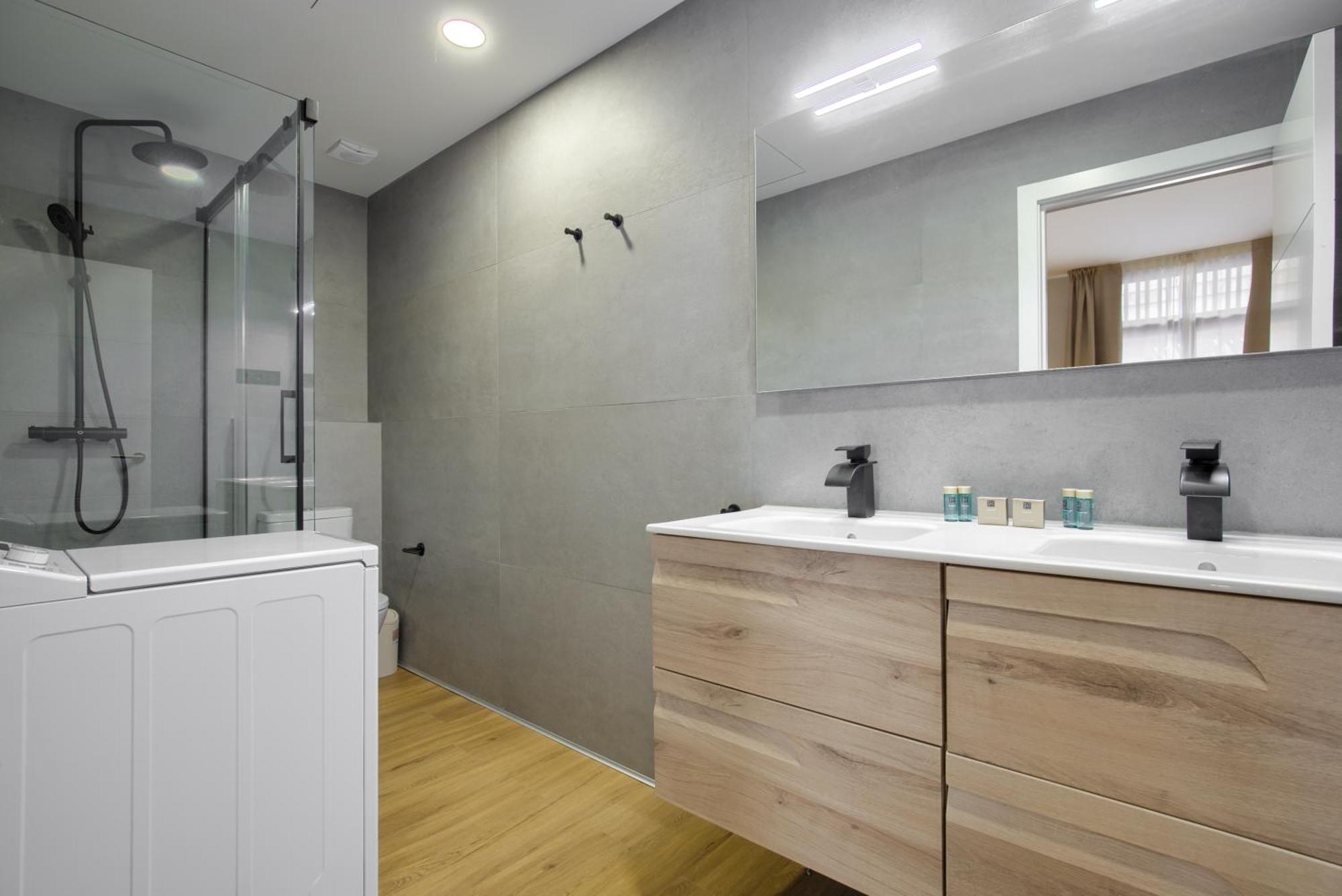 Dobo Justicia Apartamento Madrid