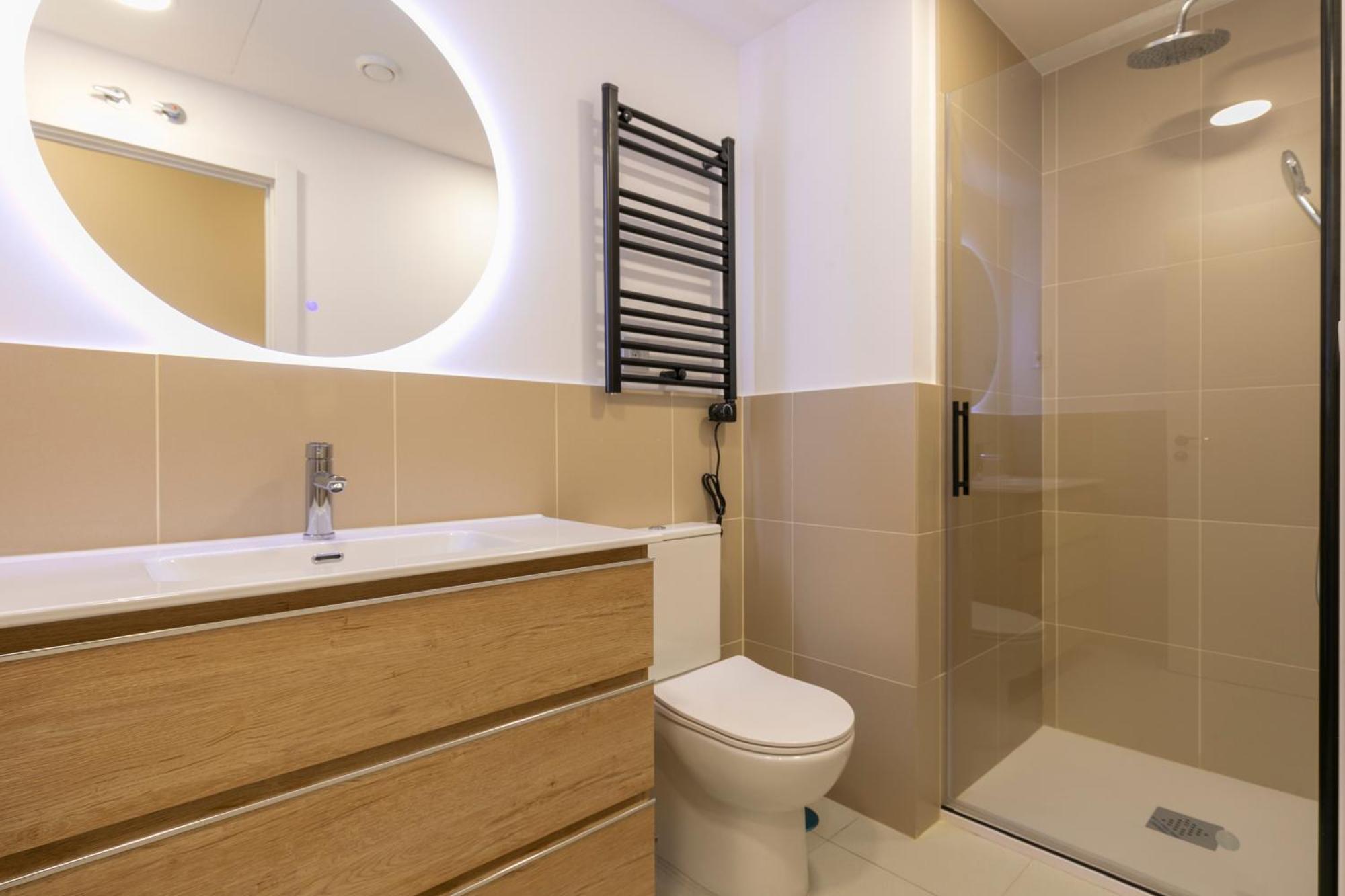 Homeabout Smart Tetuan - Sin Recepcion Apartamento Madrid