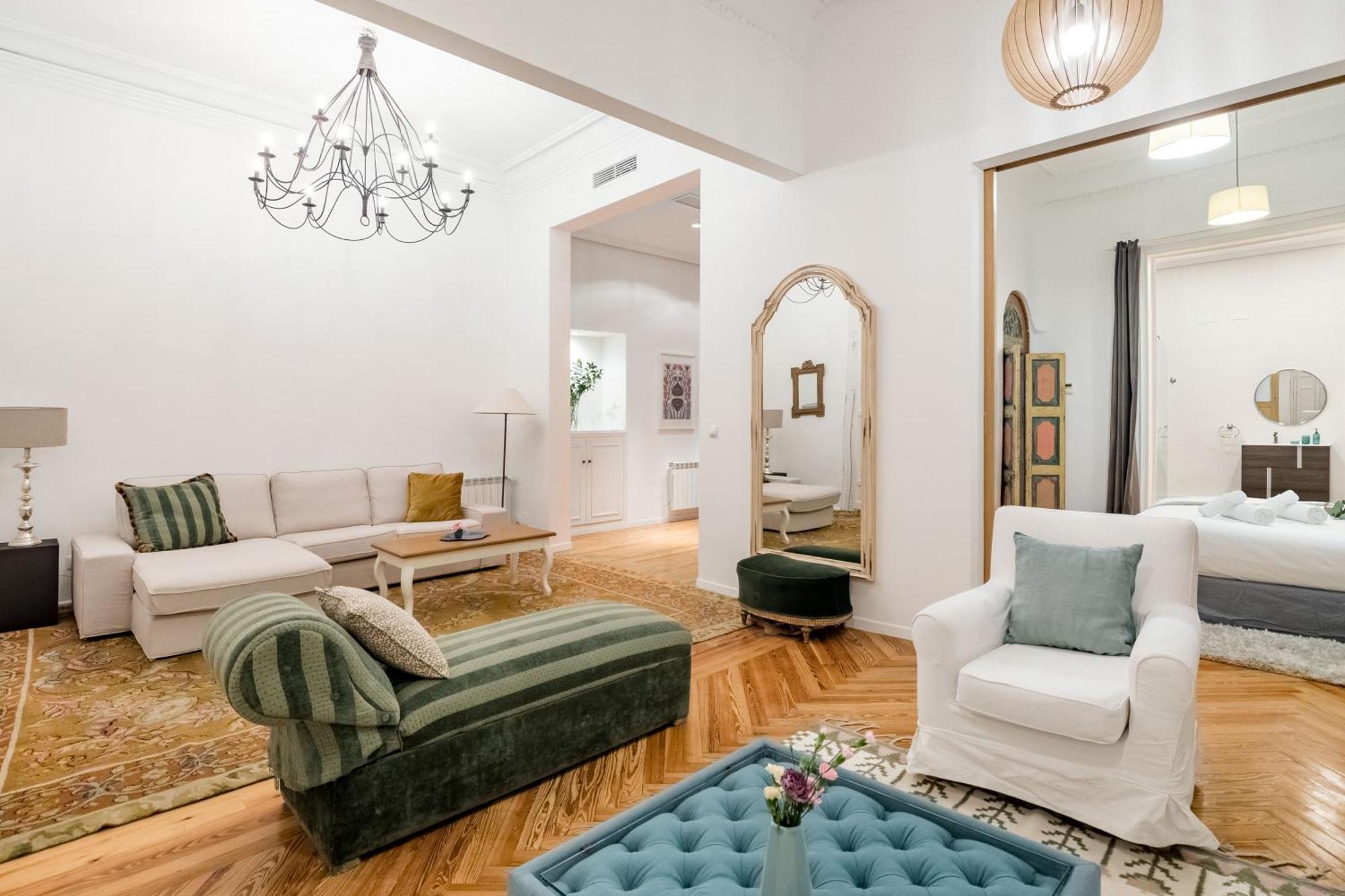 Charming Gran Via Palace - Apartamento *