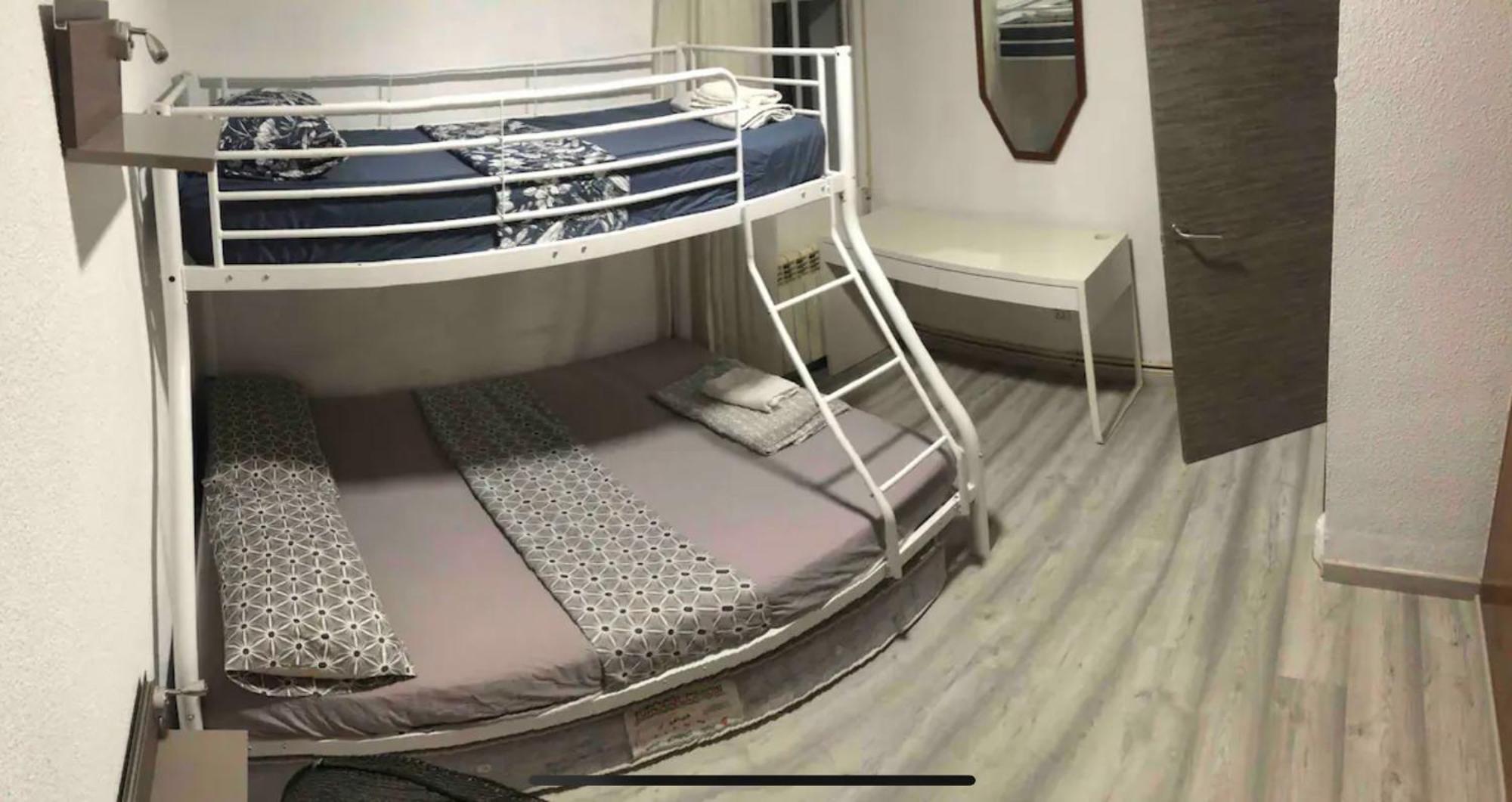Apartment Piso Entero En Goodella Madrid