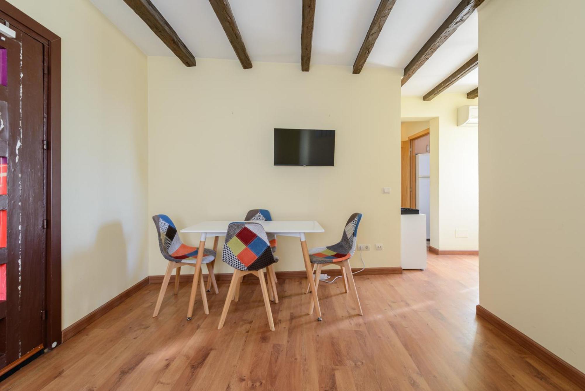 Acogedor Apartamento En El Centro Con Vistas * Madrid